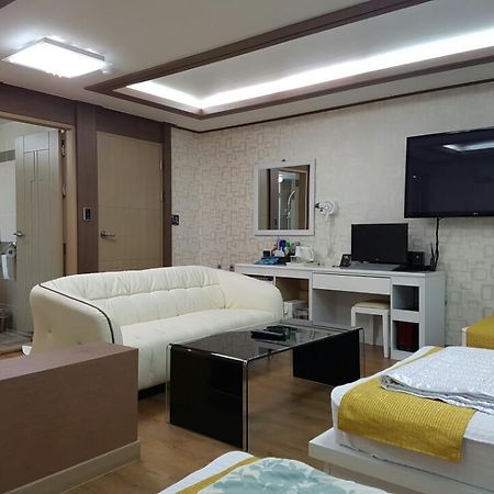 Raon Hotel Gwangyang  ภายนอก รูปภาพ